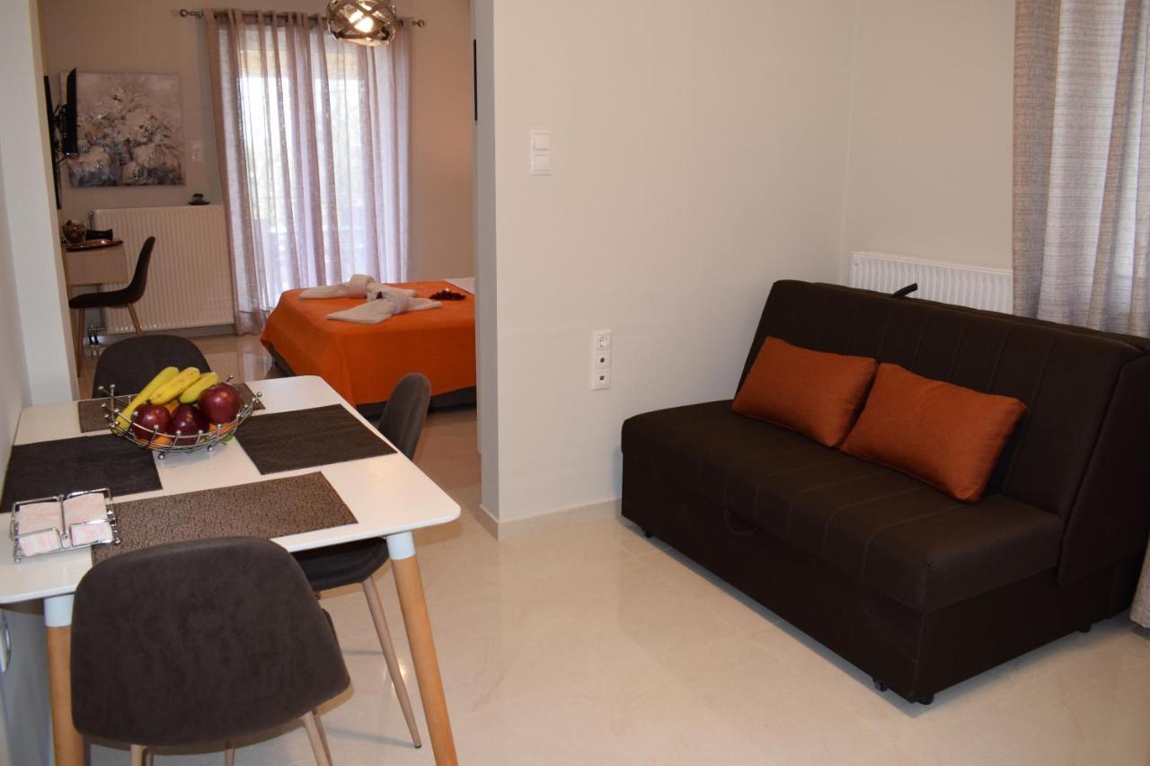 Studio Holiday Kalamata 2 Екстериор снимка