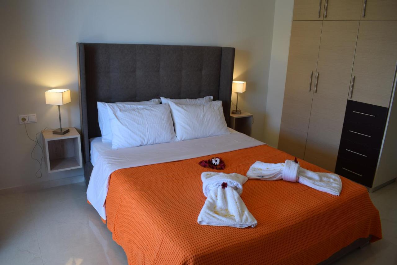 Studio Holiday Kalamata 2 Екстериор снимка