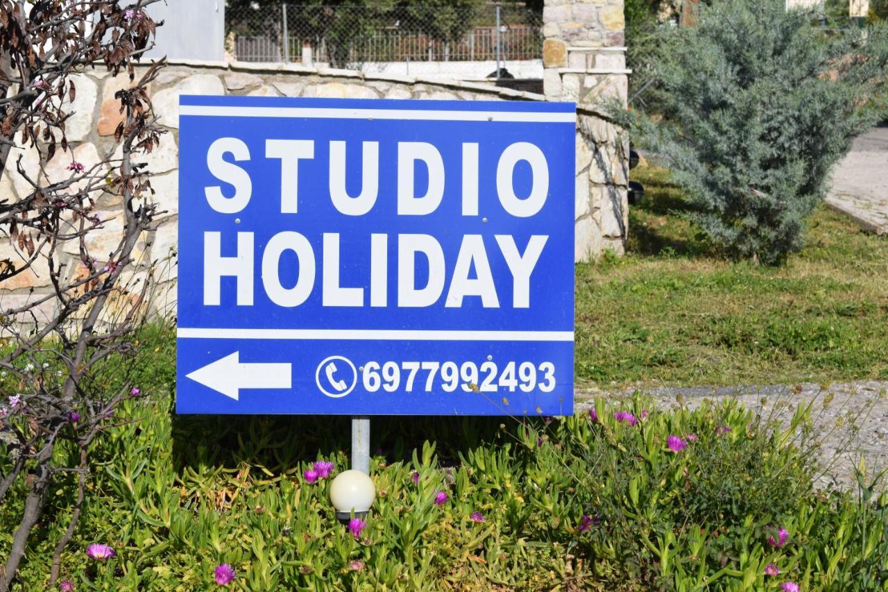 Studio Holiday Kalamata 2 Екстериор снимка