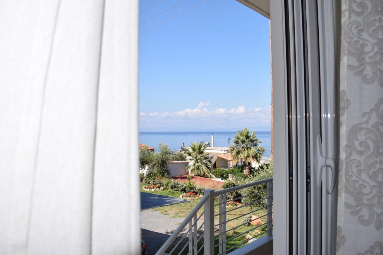 Studio Holiday Kalamata 2 Екстериор снимка