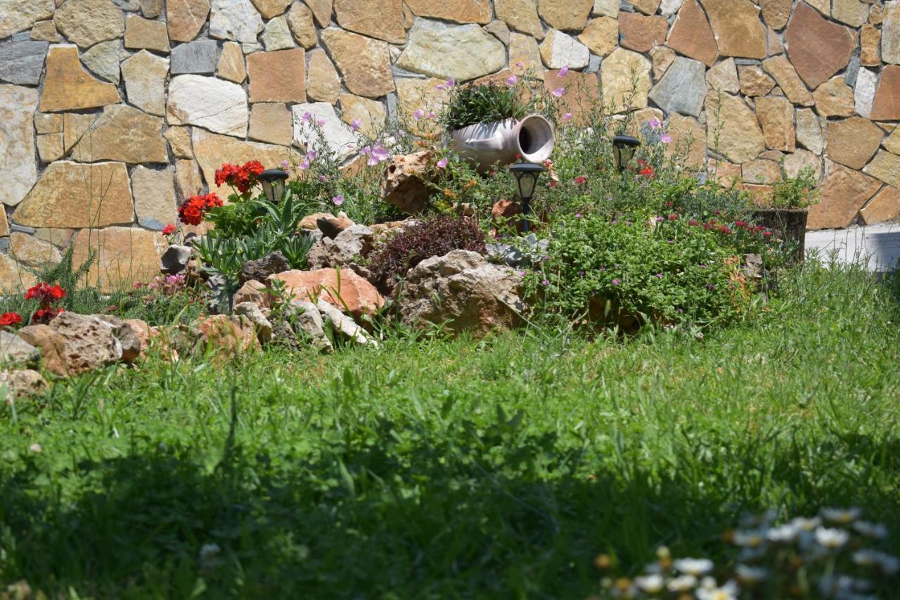 Studio Holiday Kalamata 2 Екстериор снимка